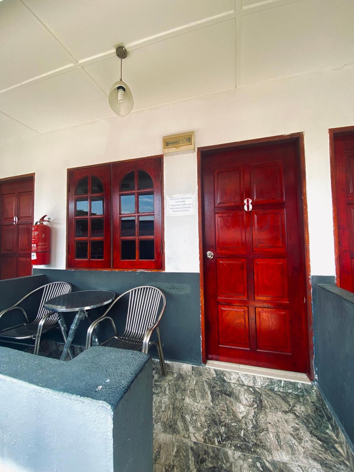 Abot Guest House กัวลาทาฮัน ภายนอก รูปภาพ